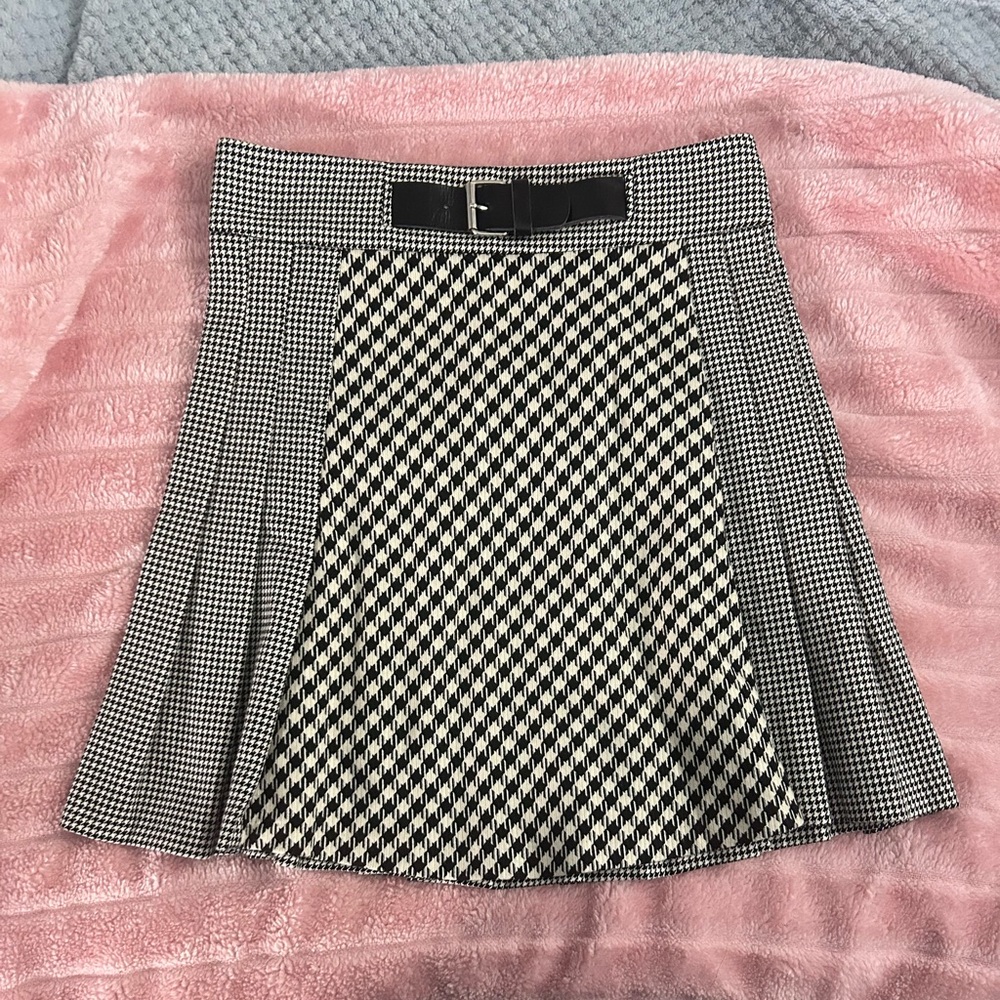 Zara Black and White Checkered A-Line Skirt
